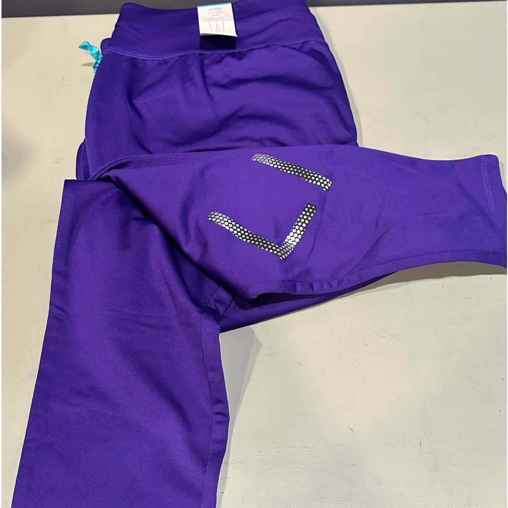 NWT Lane Bryant LIVI Active Sz 18/20 bright purple moisture wicking leggings!